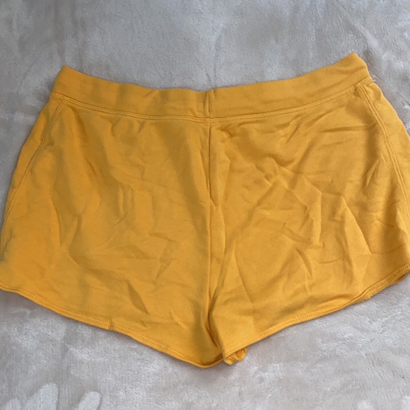 BUNDLE (2) Old Navy Womens soft shorts - Picture 7 of 7